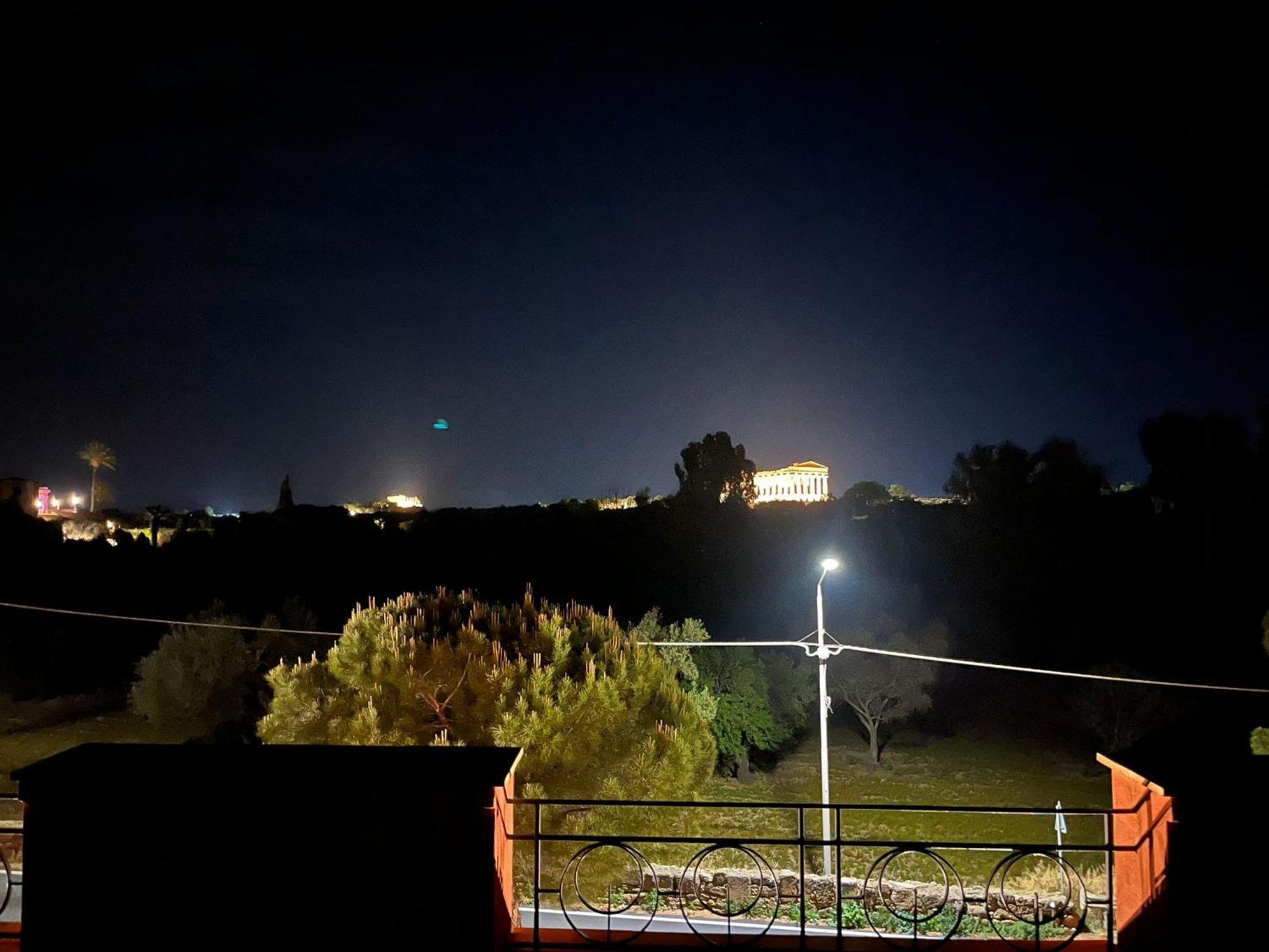 Il Giardino Del Tempio Bed & Breakfast Agrigento Luaran gambar