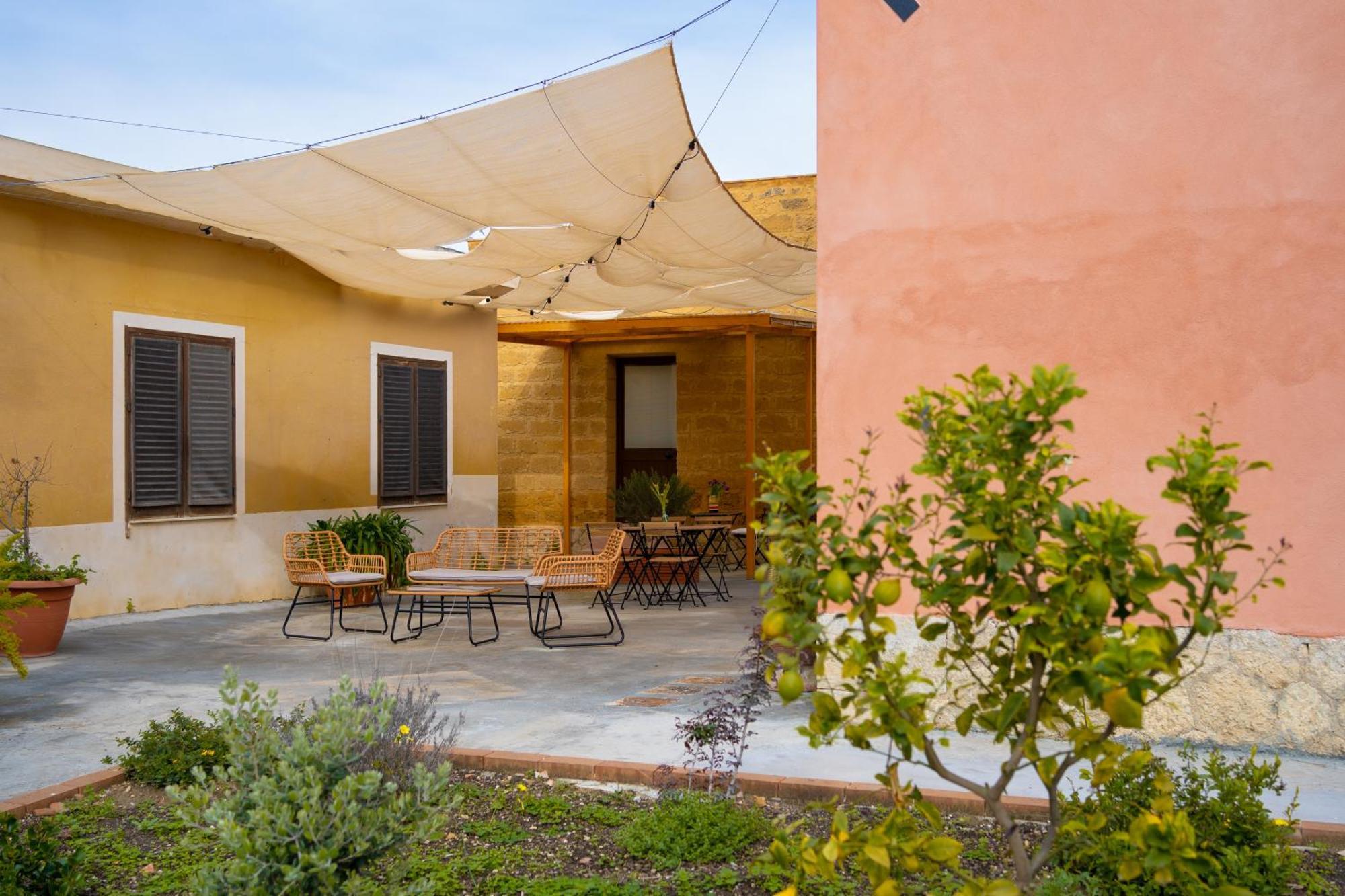 Il Giardino Del Tempio Bed & Breakfast Agrigento Luaran gambar